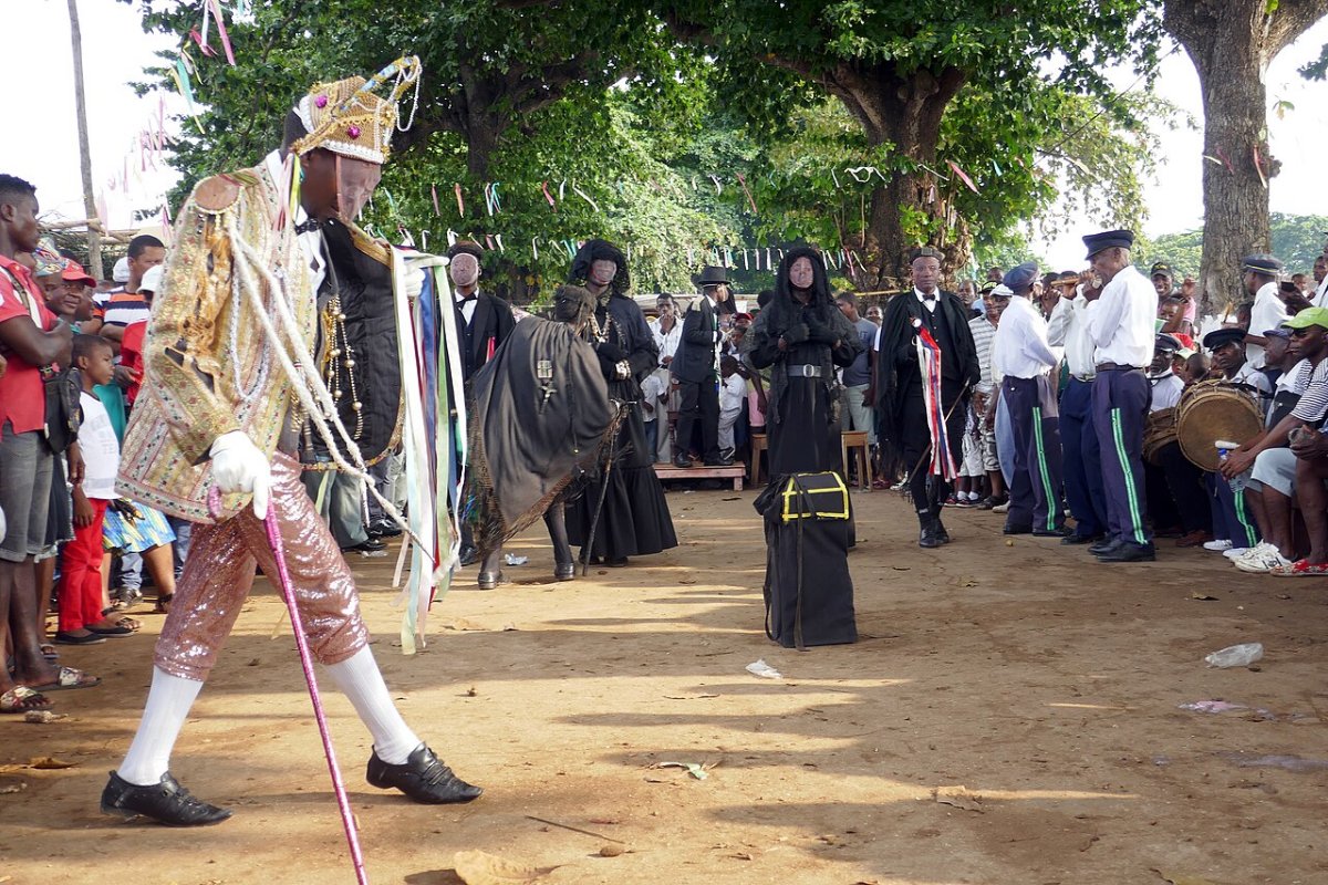 Representación de Tchiloli en Santo Tomé